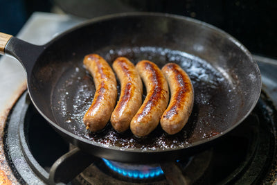 ソーセージの焼き方|割れる・パサつくを防ぐ温度の話