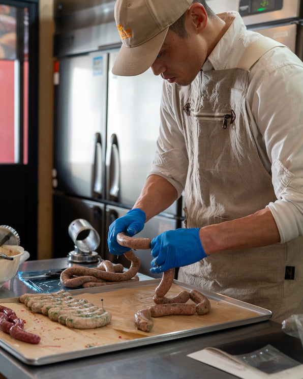 「売ること」も自分たちの仕事の一部。