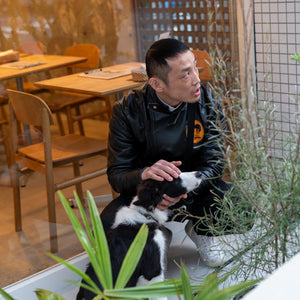 鹿さん、犬を飼う